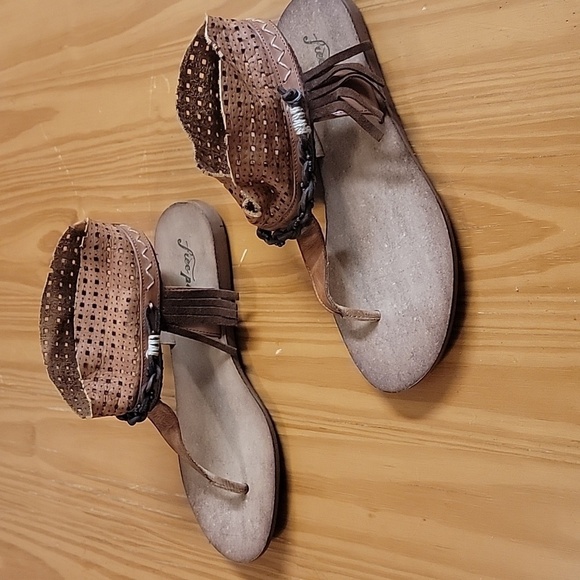 New Free People Boho Leather Fringe Sandals, 10 - Picture 2 of 11